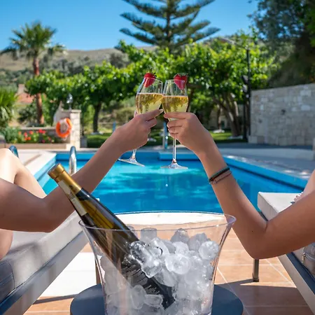 Villa Kipo Paradiso Spa, Yoga & Gym
