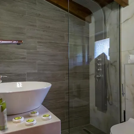 빌라 Kipo Paradiso Spa, Yoga & Gym Kirianna